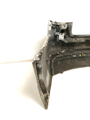AUDI A4 B9 (2015–2026) Tagumine kaitseraud 8W5807511F - 4