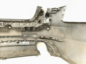 AUDI A4 B9 (2015–2026) Tagumine kaitseraud 8W5807511F - 6