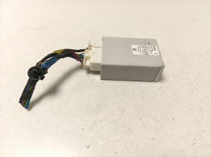 BMW 3 SERIES G20 (2018–2026) Fuel pump control module 9846109 - 3