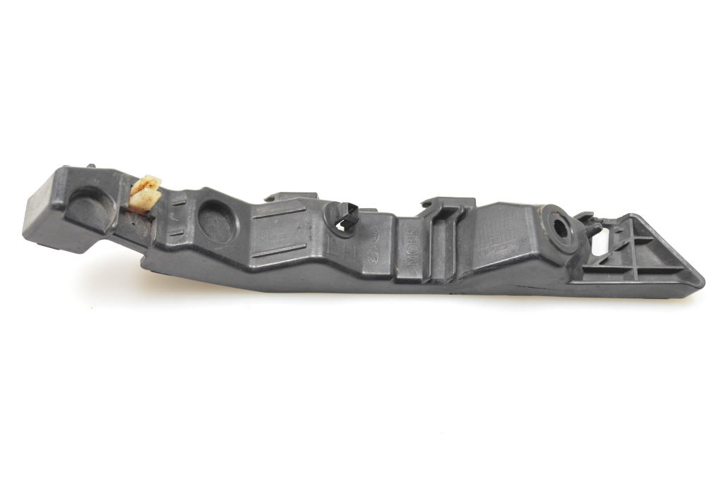 Kia Sportage (2010–2016) Front bumper bracket 865133U000