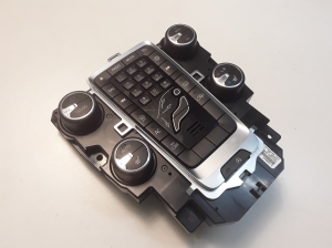 VOLVO V40 (2012–2019) Heater control panel 31398642 - 3