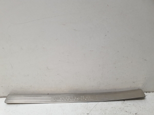 Mercedes Benz GLK-Class 204 (2008–2015) Inner sill trim A2046800135 - 3