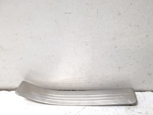 Inner sill trim - A2046800235