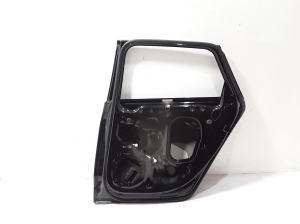 AUDI A5 (2016–2026) Rear side doors 8B9833052C - 2