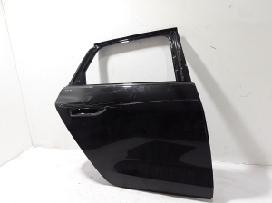   Rear side doors  - 8B9833052C 