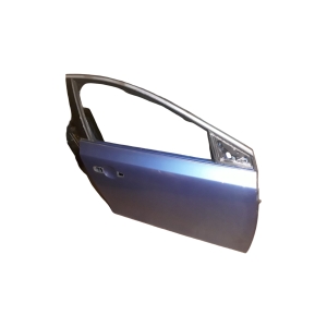 VOLVO V40 (2012–2019) Front door 31402335 - 2