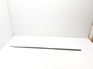   Front door outer window molding  - 8B3837476 
