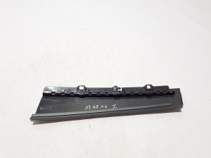 AUDI A5 (2016–2026) Rear side door outer window molding 8B3839901 - 4