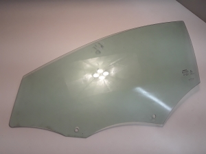 VOLVO V40 (2012–2019) Front door glass 31386762 - 4