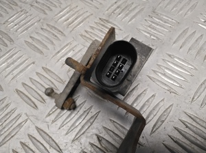 NISSAN Leaf II (2017–2026) Front ride height sensor 5381289900 - 3