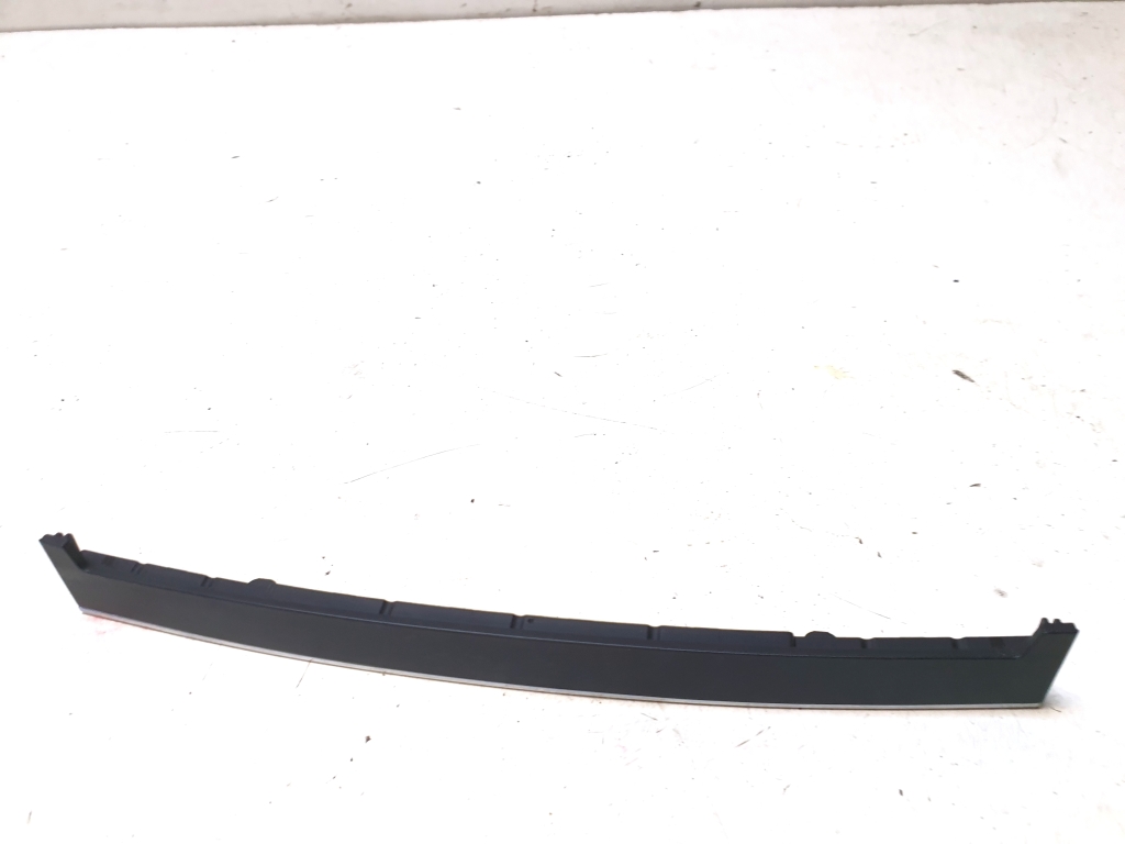 Mercedes Benz GLK-Class 204 (2008–2015) Salona paneļa cita detaļa A2046801408 Mercedes Benz GLK-Class 204 (2008–2015) Salona paneļa cita detaļa A2046801408