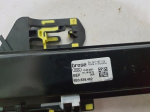 AUDI A5 (2016–2026) Rear side door window regulator 8B3839462 - 2