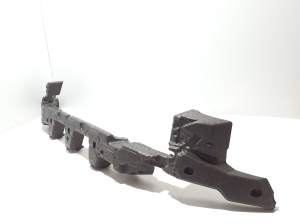 AUDI A5 (2016–2026) Eesmise kaitseraua absorber 8B3807550 - 2