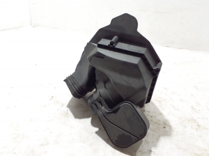 AUDI A5 (2016–2026) Air filter housing 8B3133838 - 3