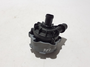 AUDI A5 (2016–2026) Auxiliary water pump 06R965567C - 3