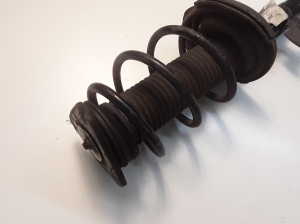 VOLVO V40 (2012–2019) Front shock absorber and its components 31387949 - 2