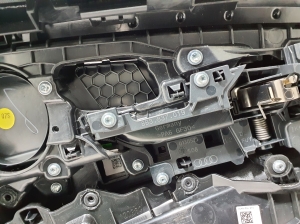 AUDI A5 (2016–2026) Front door panel 8B1867103 - 2