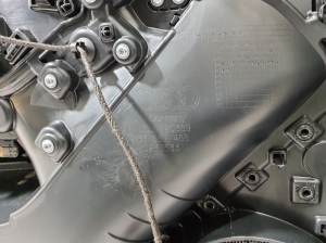 AUDI A5 (2016–2026) Tagumise küljeukse polster 8B3867304 - 3