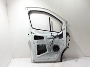 RENAULT Trafic III (2014–2022) Priekšējās durvis 801015693R - 3