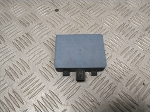 Polestar 2 II (2021–2026) Pimeda nurga radar Distronic 31652441 - 3