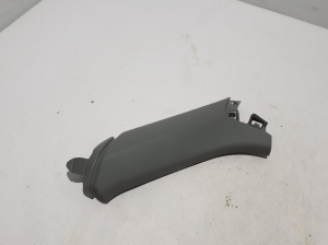 AUDI A5 (2016–2026) Tagumise toe sisekujundus 8B9867288 - 4
