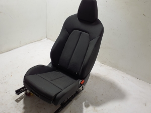 AUDI A5 (2016–2026) Front seat and its parts - 3