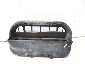 Rear fender vent grille - A2048300442