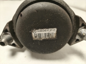 Mercedes Benz C-Class 204 (2007–2014) Motorlager A2042404717 - 6