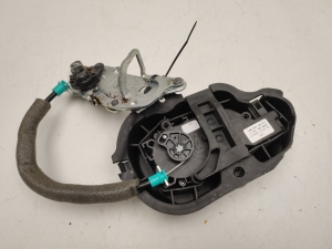 Mercedes Benz CLS-Class 218 (2011–2018) Heckklappe Zuziehhilfe A2047500060 - 2