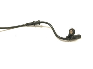 Mercedes Benz C-Class 204 (2007–2014) ABS-Sensor vorne A2045400117 - 5