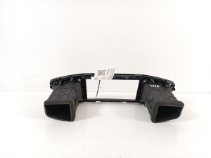 Hyundai IONIQ (2016–2026) Dashboard air vent grilles 84740G2100 - 4