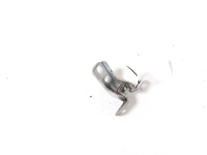 Front door lower hinge - 793102V000