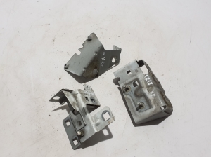 RENAULT Trafic III (2014–2022) Front fender bracket 625133897R - 3
