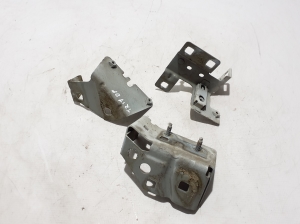 RENAULT Trafic III (2014–2022) Front fender bracket 625203199R - 2