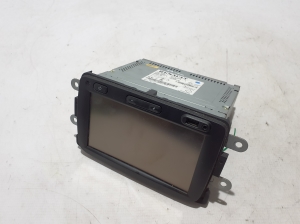 RENAULT Trafic III (2014–2022) Radio (head unit) 281154109R - 2