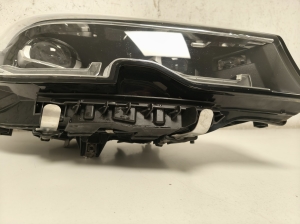 BMW 3 SERIES G20 (2018–2026) Esituli 9481704 - 13
