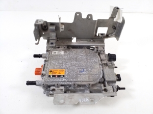 Wechselrichter (Inverter) - J9D314B227AD