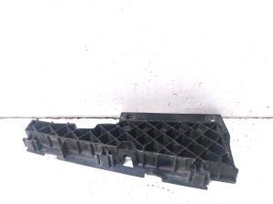 Mercedes Benz GLK-Class 204 (2008–2015) Front grille bracket A2048850936 - 2