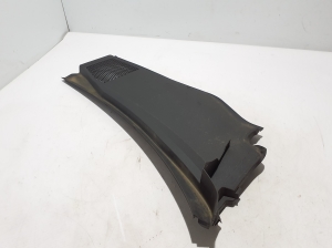 AUDI A5 (2016–2026) Wiper cowl trim panel 8B1819404 - 4