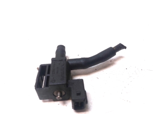 VOLVO S60 I (2000–2009) Solenoīds 72251702 - 4