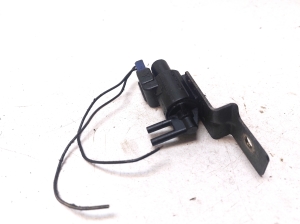 Mitsubishi Delica III (1994–2002) Solenoid K5T47694 - 3