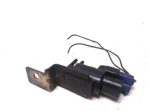 Mitsubishi Delica III (1994–2002) Solenoid K5T47694 - 4