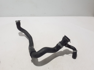   Durite de radiateur de refroidissement  - 8B3122056 