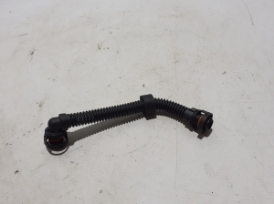 AUDI A5 (2016–2026) Voolik 06R103213 - 2