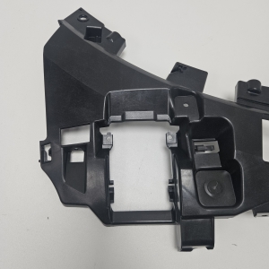 AUDI Q8 (2018–2026) Front bumper inner frame 4M8807095A - 2