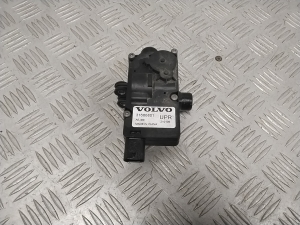 Polestar 2 II (2021–2026) Tsirkulatsioonipump 31686801 - 3