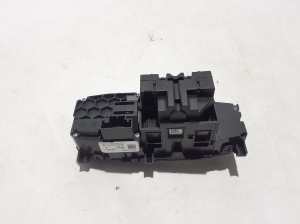 AUDI Q4 e-tron I (2021–2026) Gear shift switch 89A713059C - 3