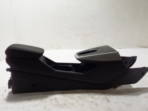AUDI Q4 e-tron I (2021–2026) Center console 89A863242A - 3