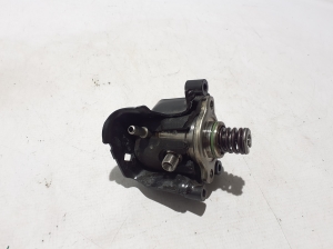 Pompe à carburant - 06R127025C