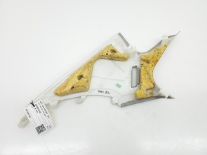 Mercedes Benz C-Class 204 (2007–2014) Tagumise toe sisekujundus A20469006257K95 - 3